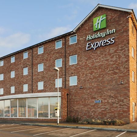 Holiday Inn Express Nuneaton By Ihg Zewnętrze zdjęcie