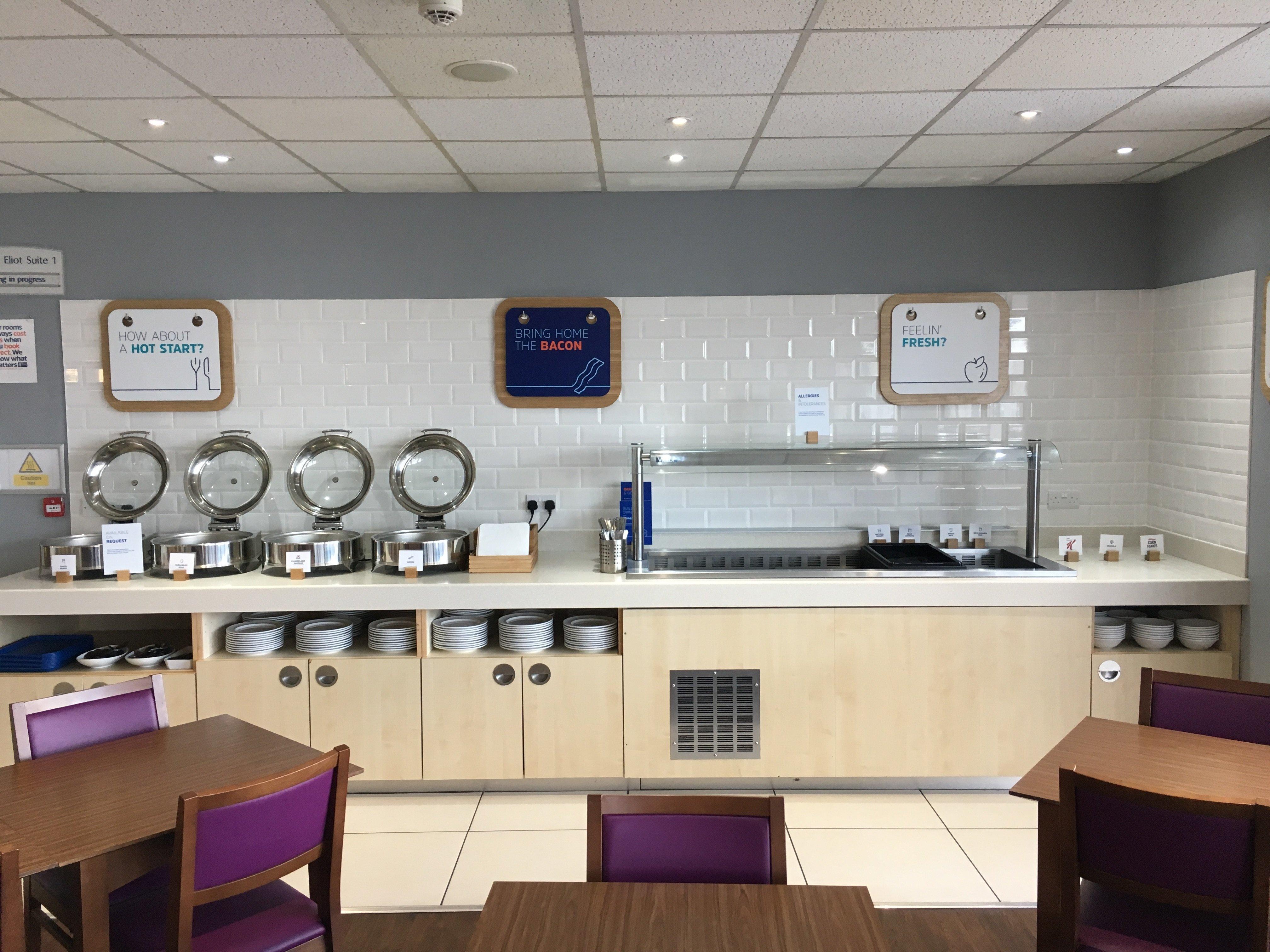 Holiday Inn Express Nuneaton By Ihg Zewnętrze zdjęcie