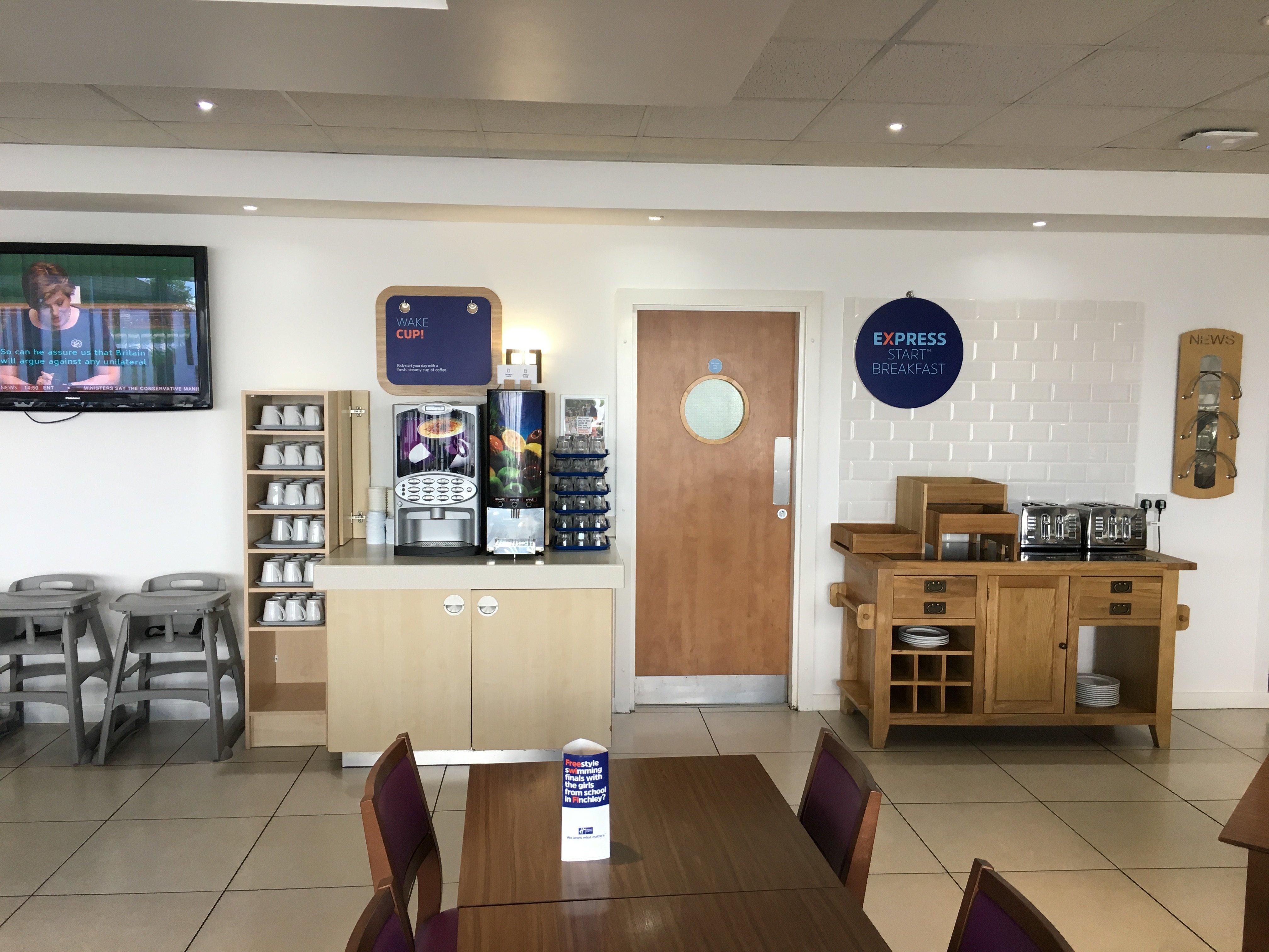 Holiday Inn Express Nuneaton By Ihg Zewnętrze zdjęcie