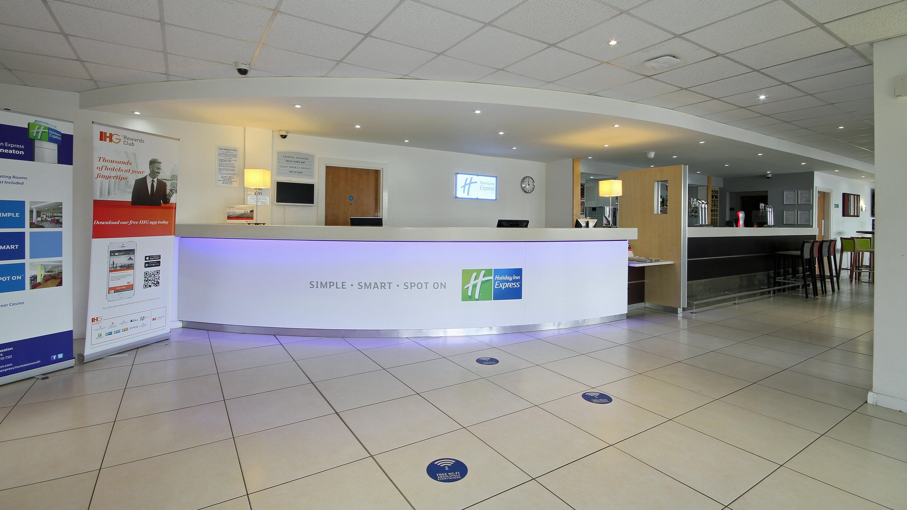 Holiday Inn Express Nuneaton By Ihg Zewnętrze zdjęcie