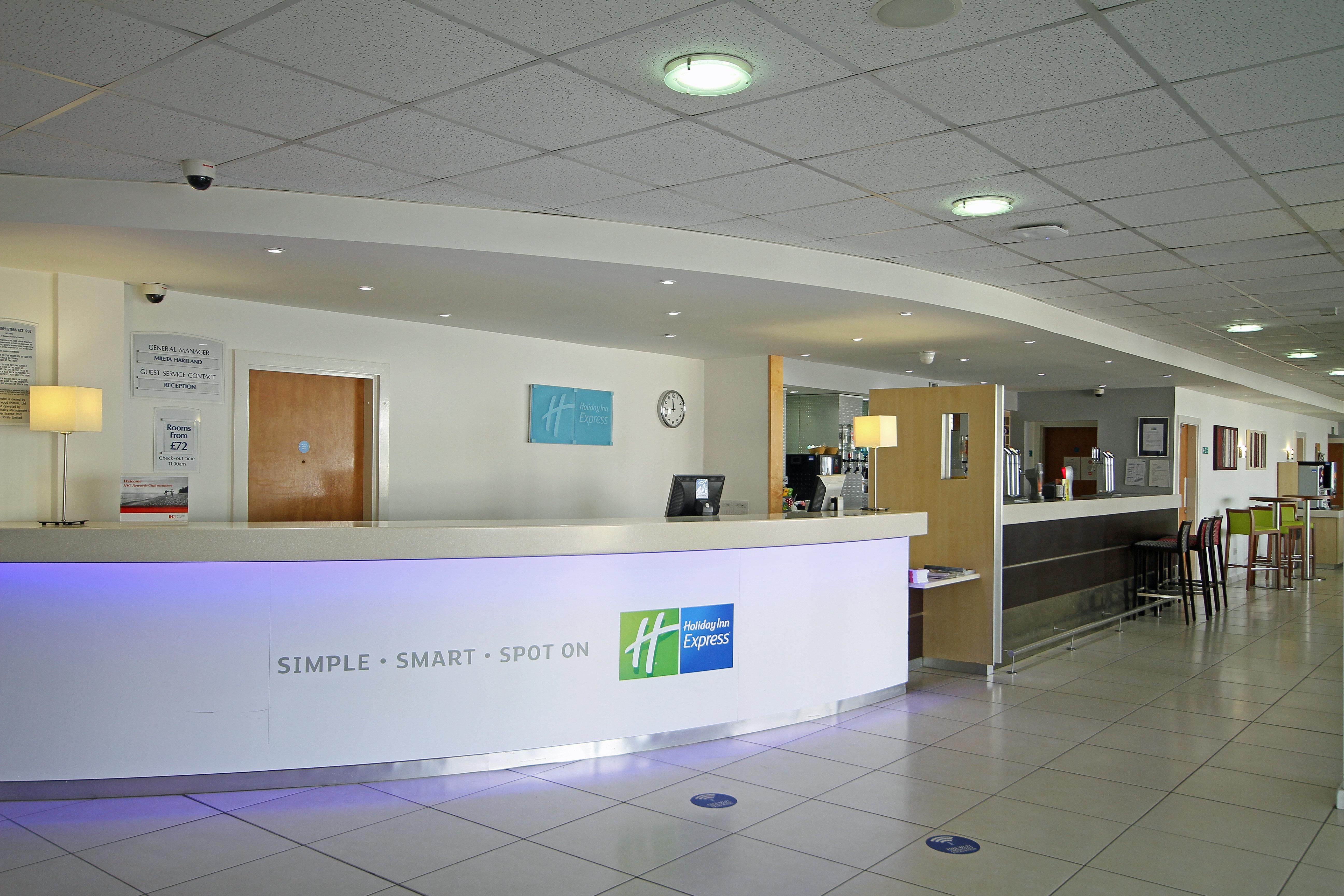 Holiday Inn Express Nuneaton By Ihg Zewnętrze zdjęcie