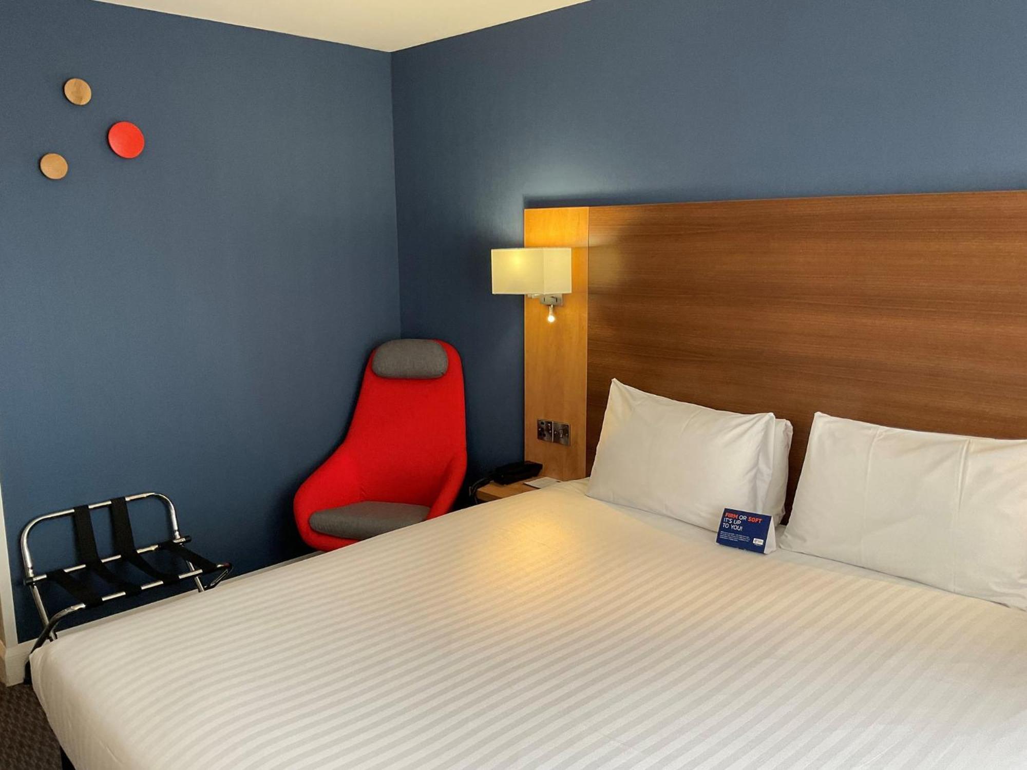 Holiday Inn Express Nuneaton By Ihg Zewnętrze zdjęcie