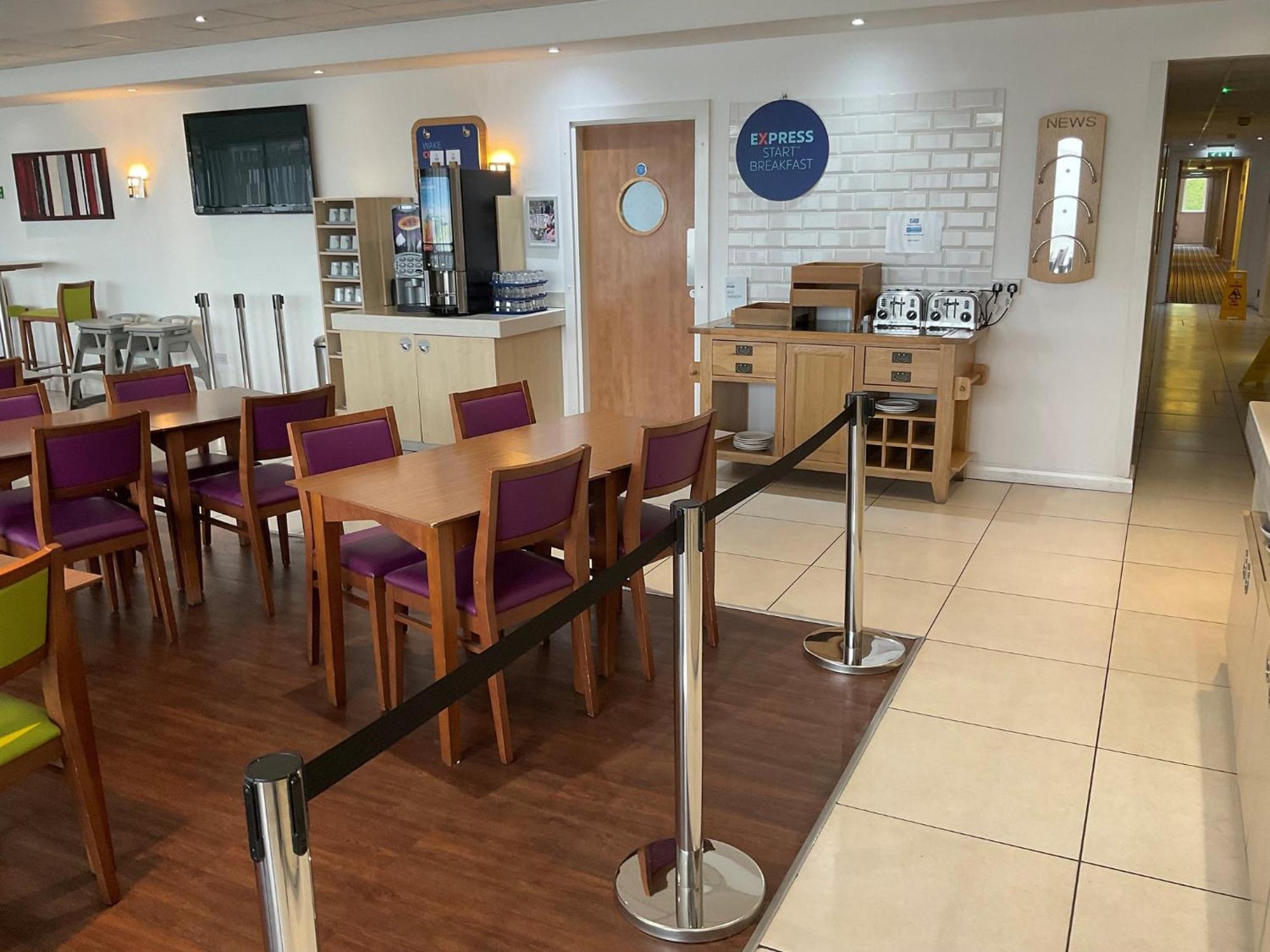 Holiday Inn Express Nuneaton By Ihg Zewnętrze zdjęcie