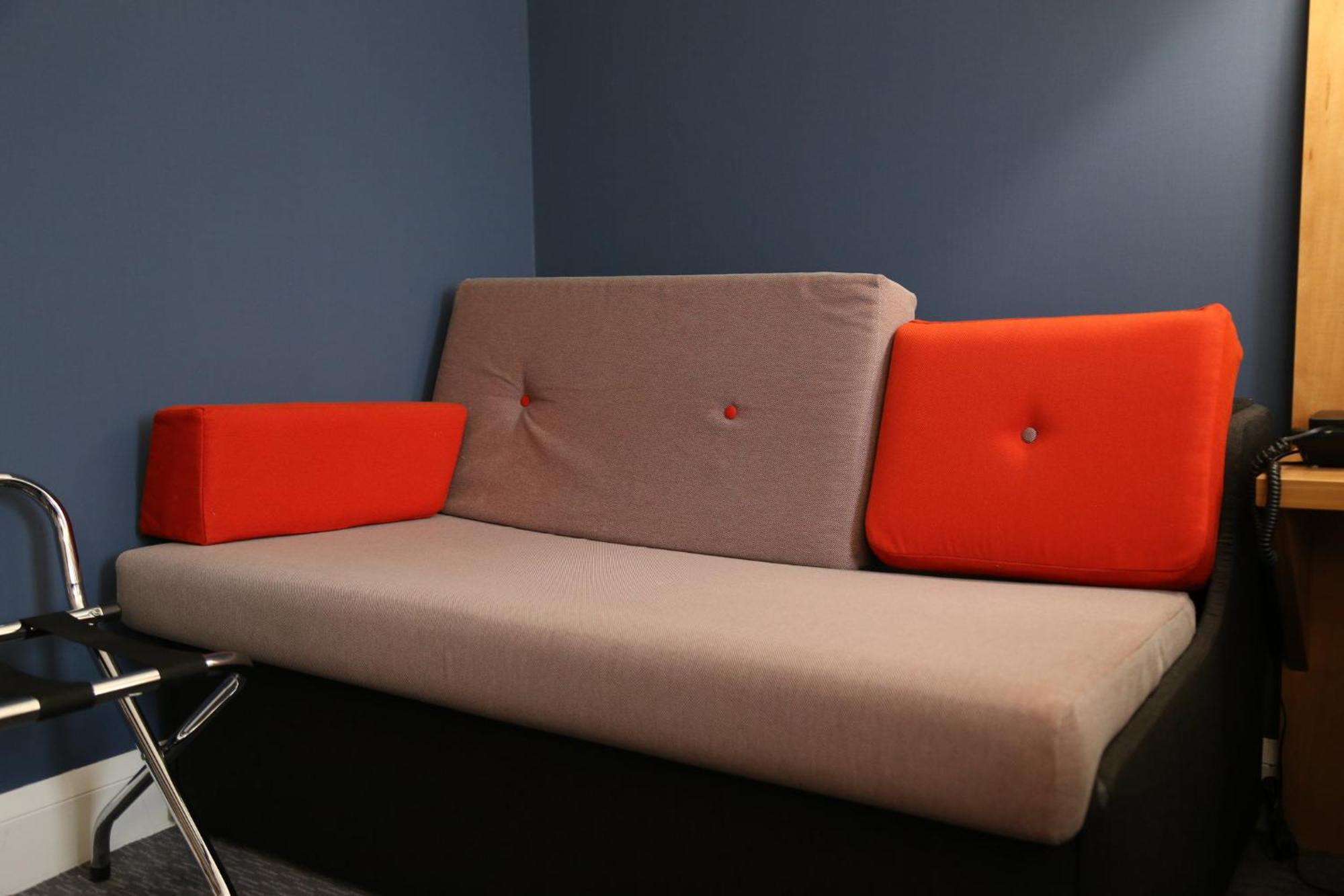 Holiday Inn Express Nuneaton By Ihg Zewnętrze zdjęcie